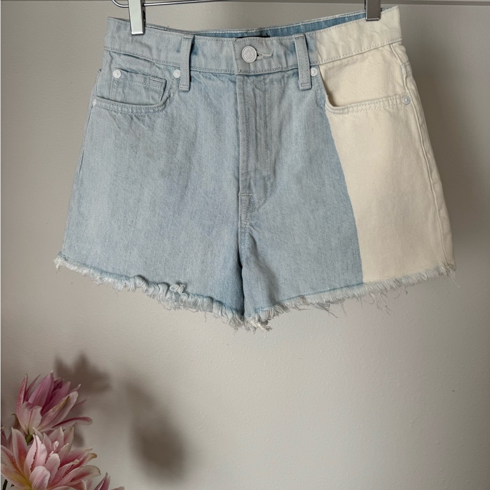 NWT 7 For All Mankind Cropped Jean Shorts Blue and White Size:27